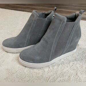 Steve Madden Grey Wedge Sneakers